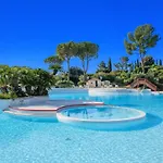 Le Lagon D Or