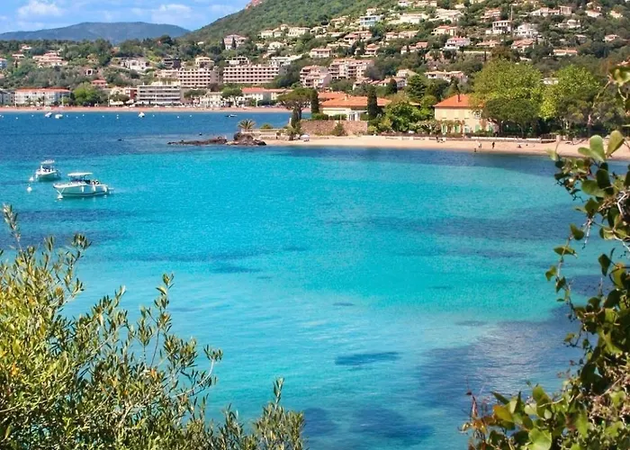 Le Lagon D Or